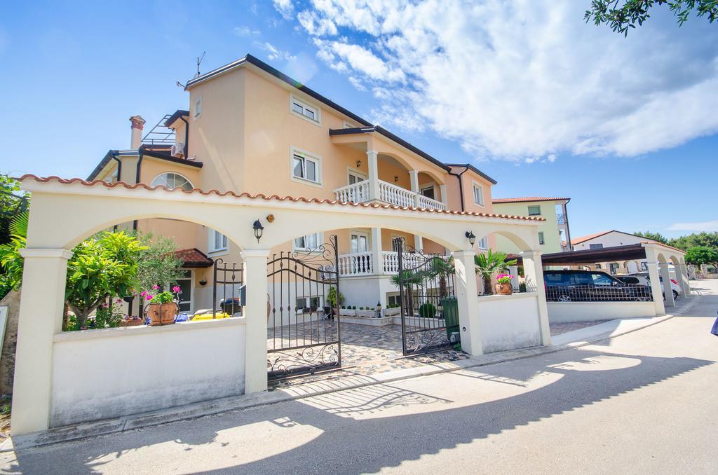 Apartments Villa Amfora Rovinj Zewnętrze zdjęcie